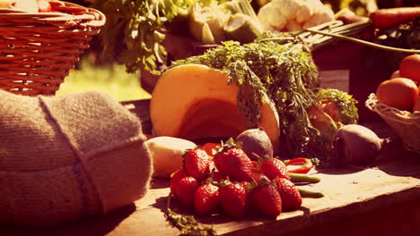 puesta de verduras y frutas en la mesa