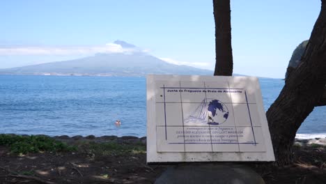 revelación de la montaña pico en azores filmada en cardán