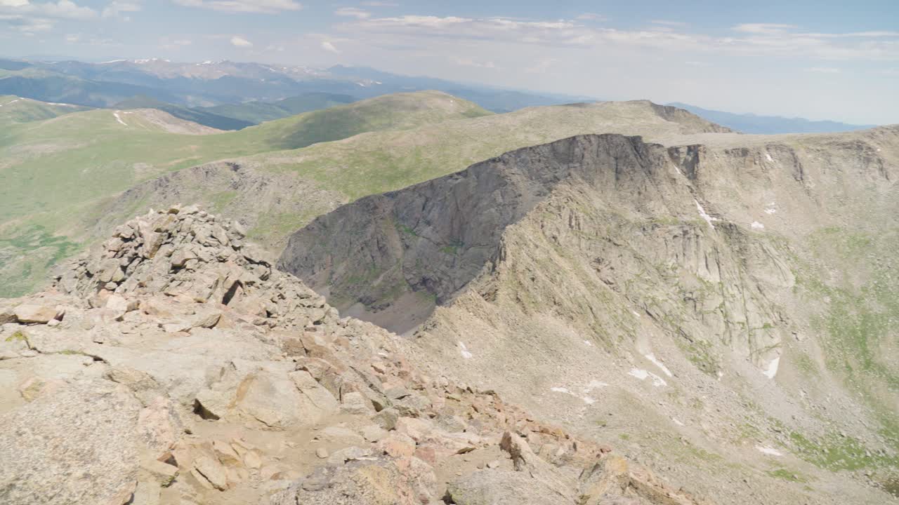 콜로라도주 비어슈타트 산 정상