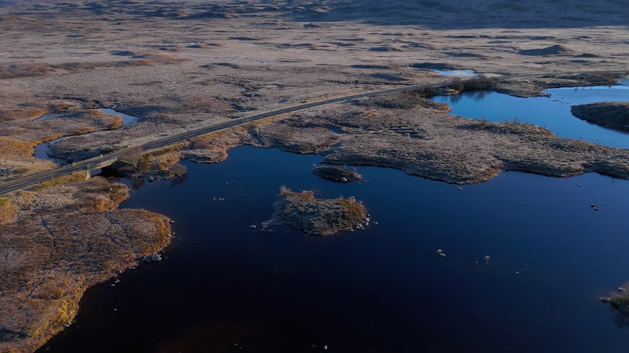 воздушный снимок болота зимой на болоте раннох