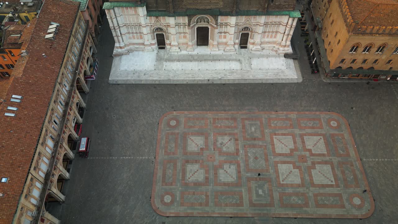 이탈리아 볼로냐 의 피아차 마조레오 (piazza maggiore)