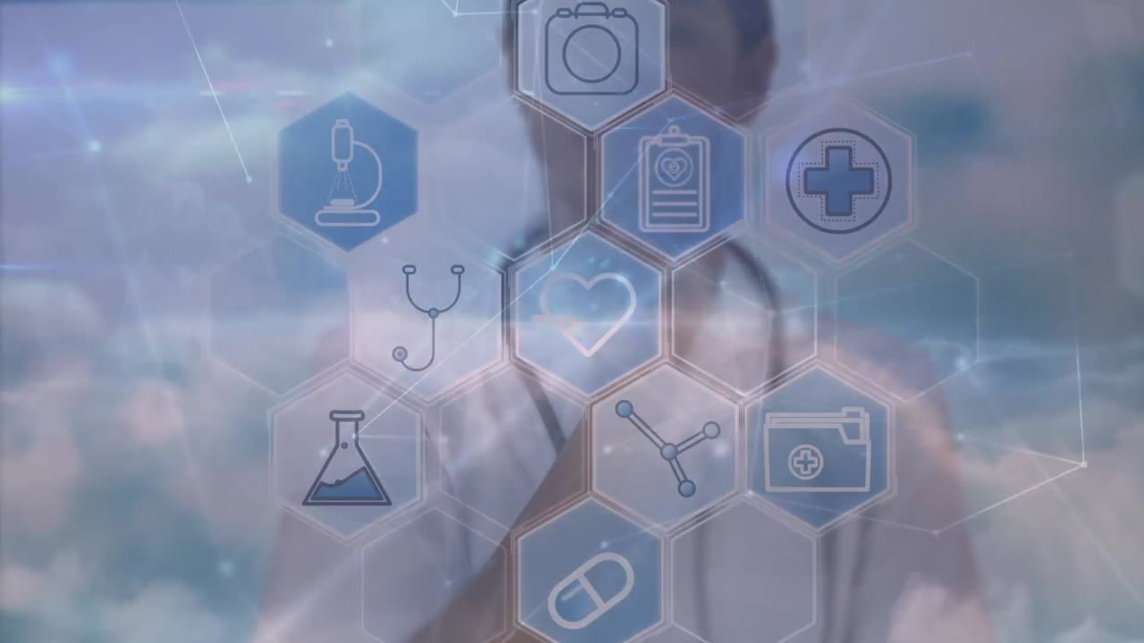 스크린을 사용하여 두 인종의 여성 의사에 대한 의료 아이콘과의 연결 네트워크의 애니메이션