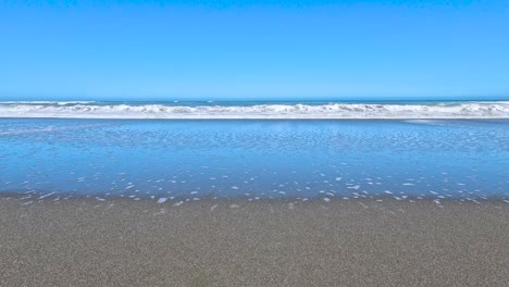 pacific ocean waves on california beach