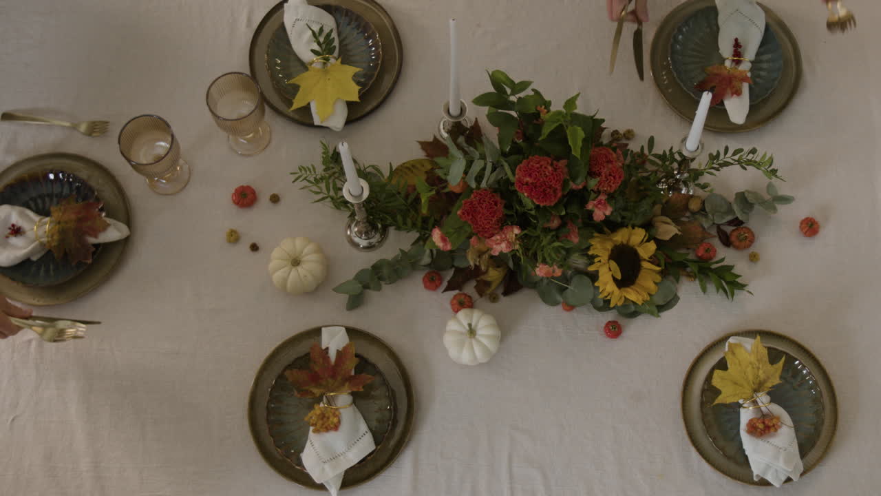 Elegant Autumn Table Setting with Floral Centerpiece