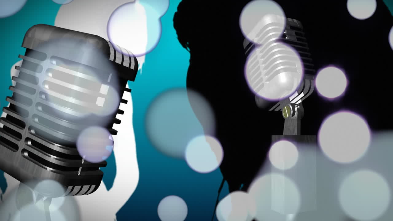 춤추는 사람들의 실루 ⁇ 을 배경으로 빛과 마이크의 반 ⁇ 이는 반점