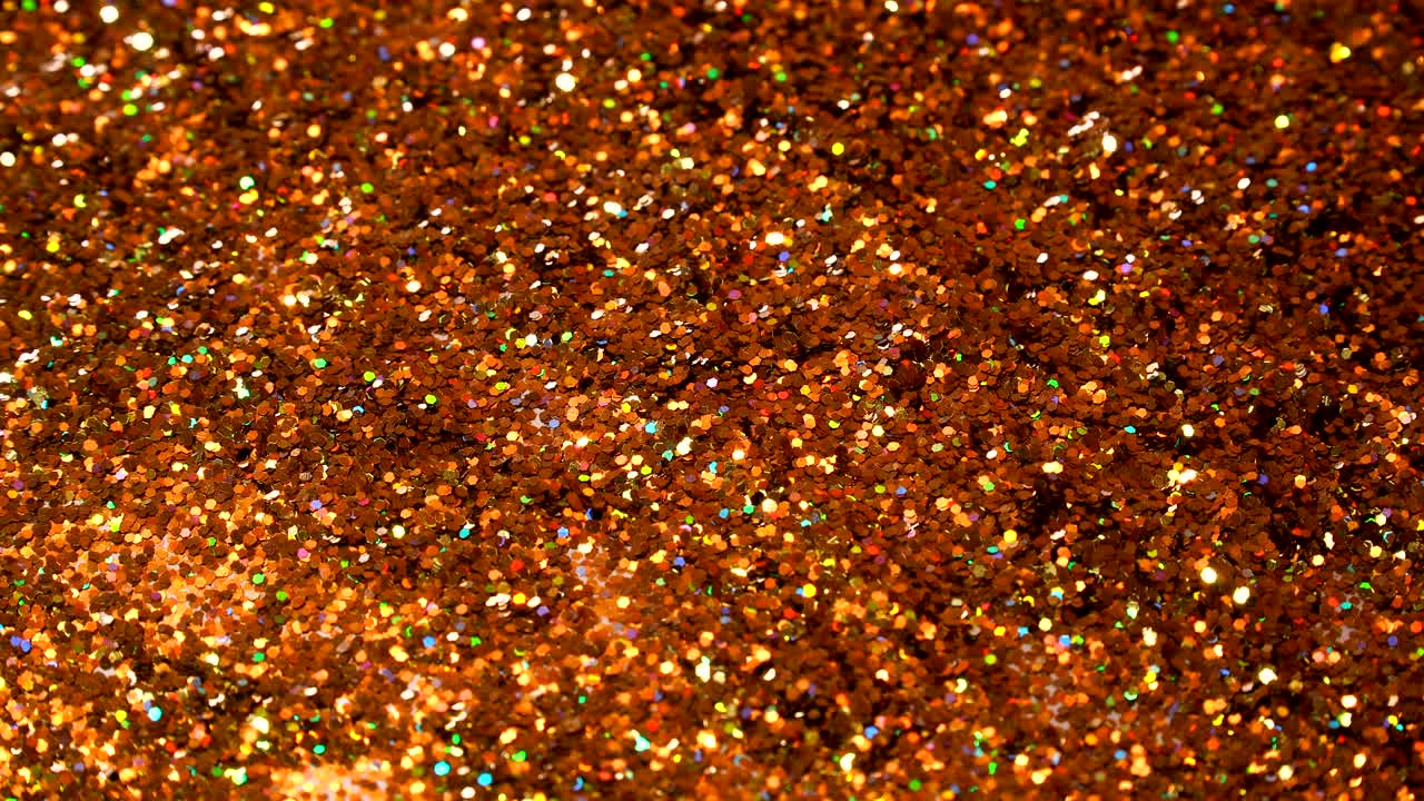 Glittering brilliance in blur