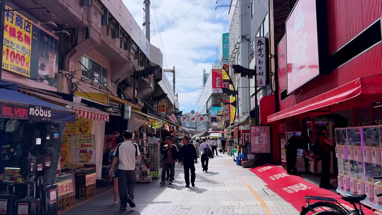 A Day in the Busy Streets of Asakusa, Tokyo
