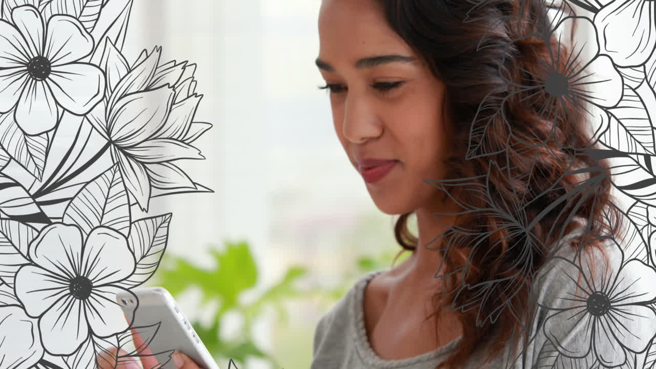 animación del procesamiento de datos de las redes sociales sobre una mujer biracial usando un teléfono inteligente