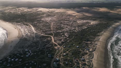 aerial de cabo polonio uruguay famoso destino de vacaciones de viaje en el parque natural reservado área protegida