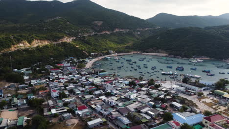 a village under the mountains is located near vinh hy bay