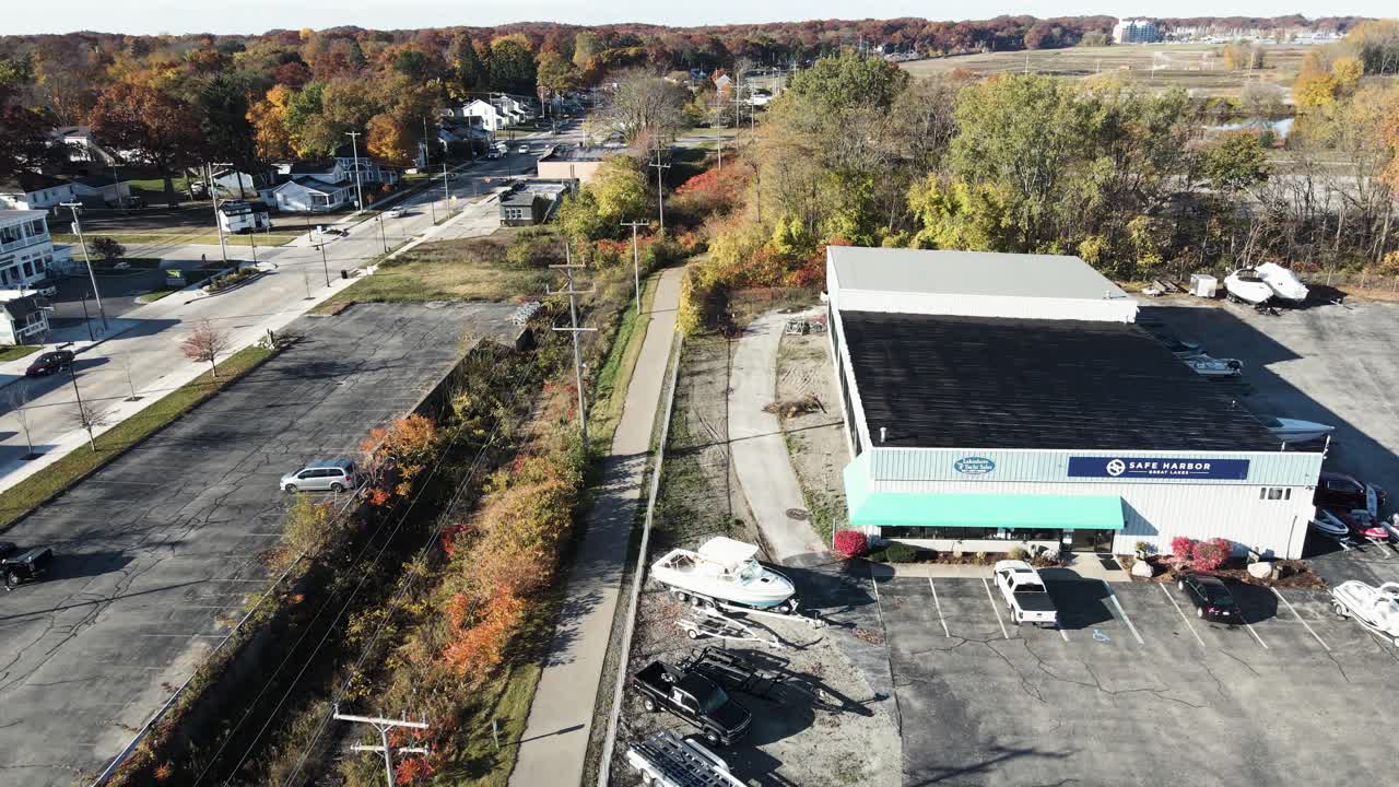 작은 마을의 가을 날씨 폭염