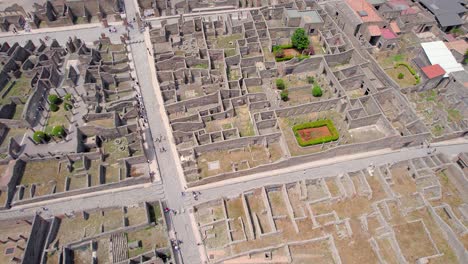 antena 4k de las antiguas ruinas de pompeya, italia