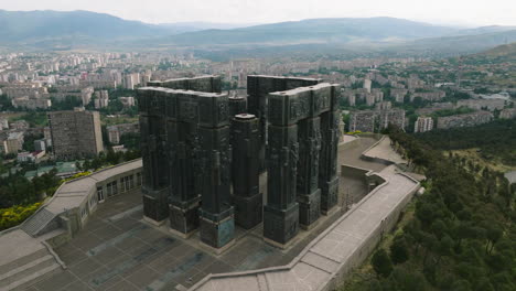 Colossal-Chronicle-of-Georgia-stone-pillar-monument-complex-in-Tbilisi