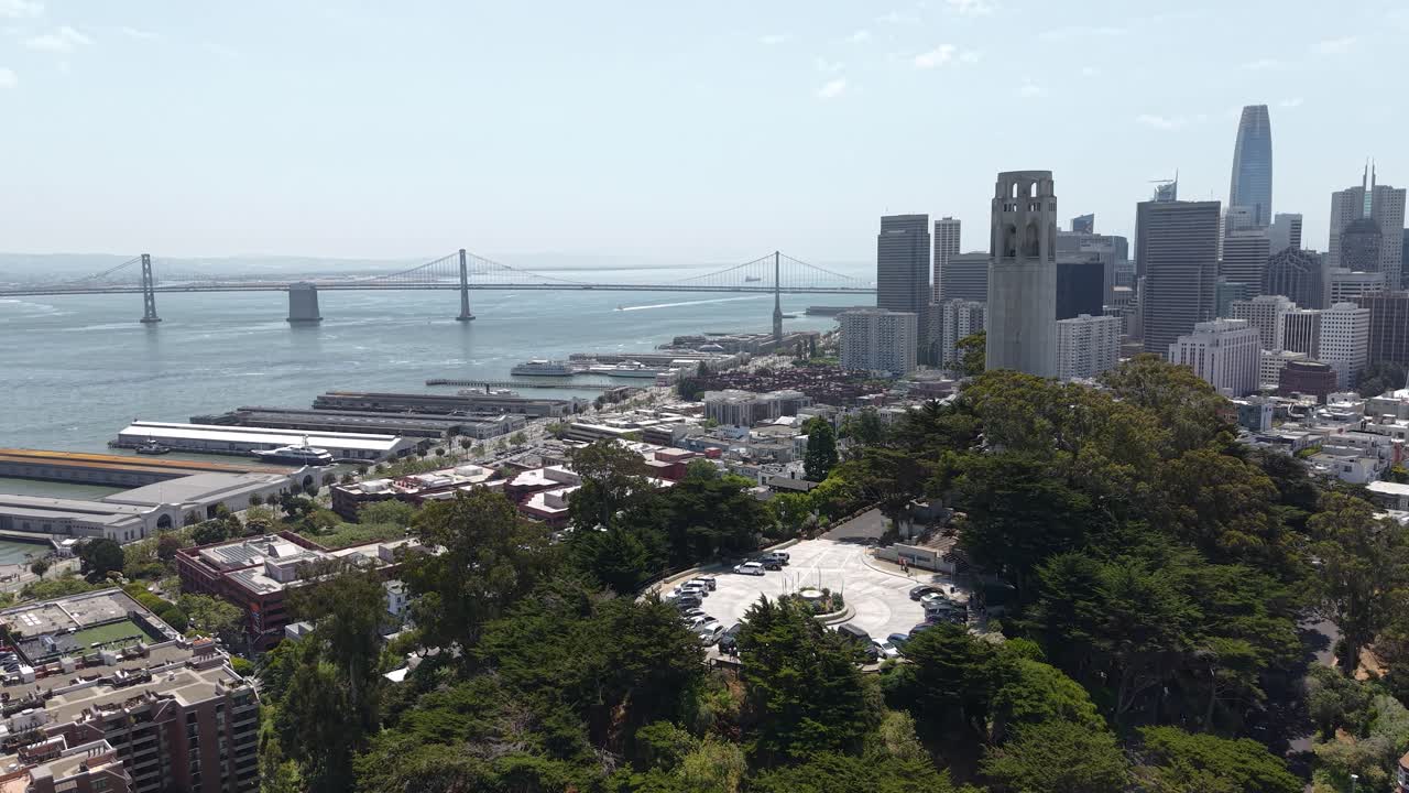 Coit Tower, San Francisco USA, Revealing Drone Shot of Landmark ion Telegraph Hill
