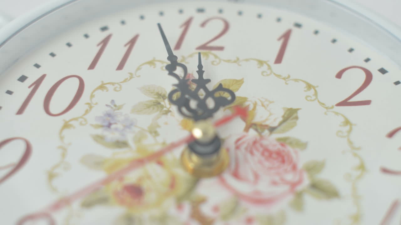 12 timer, middag, midnat. Time-lapse-optagelse. Time-lapse-optagelse