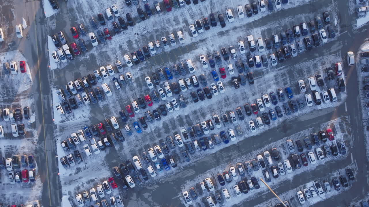 Snowy aerial view of Meadowvale parking lot in Mississauga, Canada