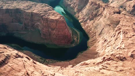 birds eye aerial view of horseshoe bend, natural wonder in colorado river canyon, arizona usa