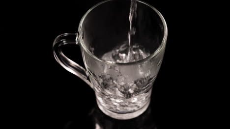 vaso con agua