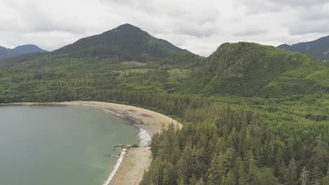 Bonanza-Beach,-Rennell-Sound,-Haida-Gwaii