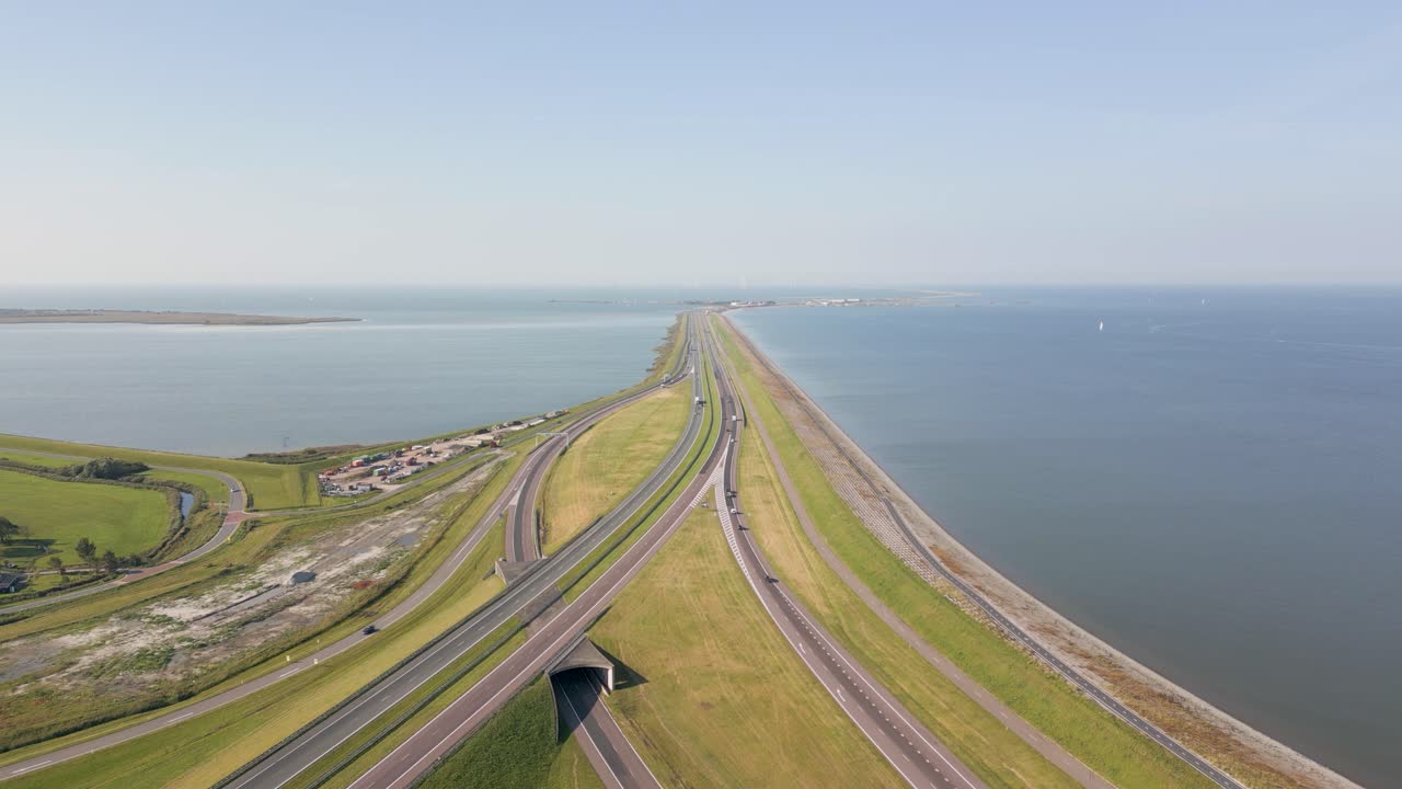 네덜란드 의 afsluitdijk 의 공중 사진