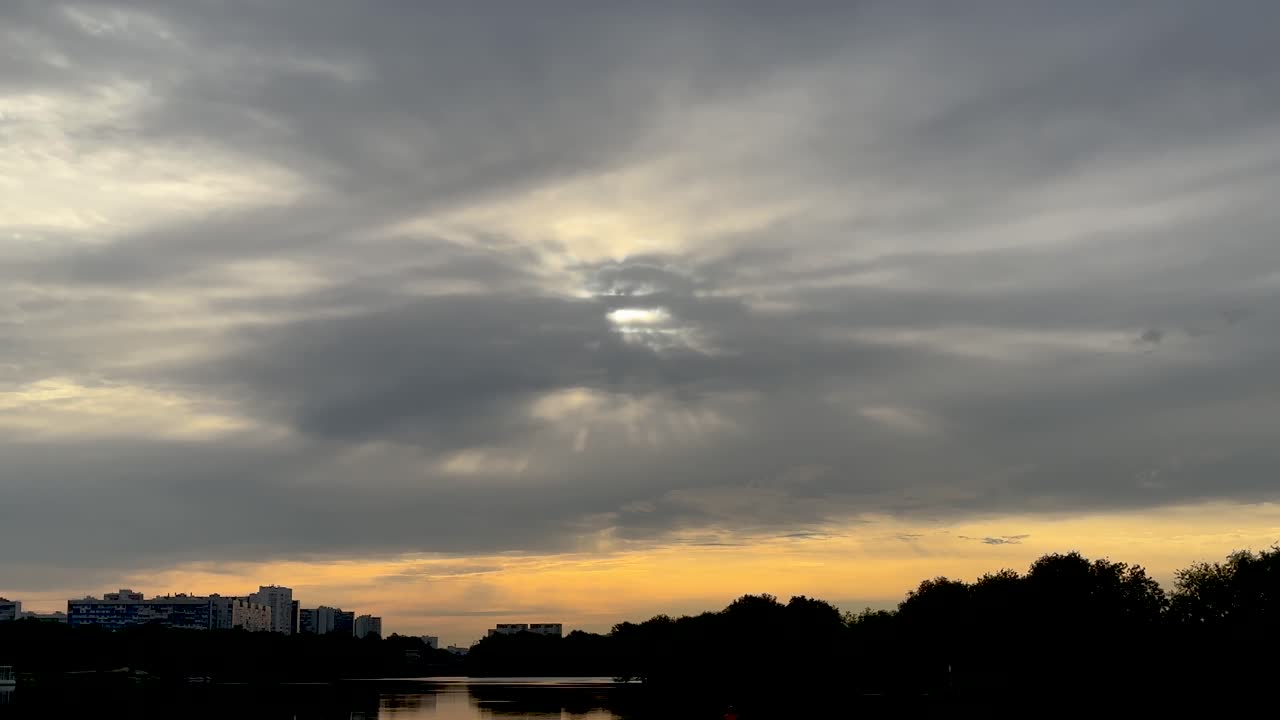 Clouds and the sun form the "Eye of God" - 1 (4K60)