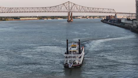 river boat steaming through the mississippi river