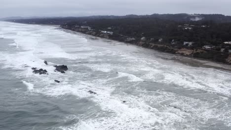 Remote-Seal-Rock-Oregon-Küste,-Raue-Wellen-Während-Des-Sturms,-Luftaufnahme