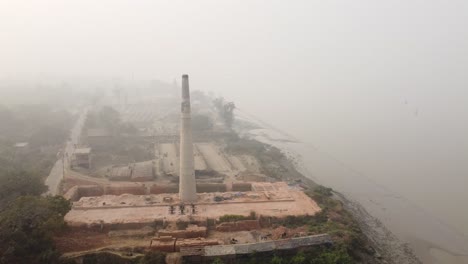 The-brick-industry-developed-around-the-alluvial-soil-along-the-Ganga-River