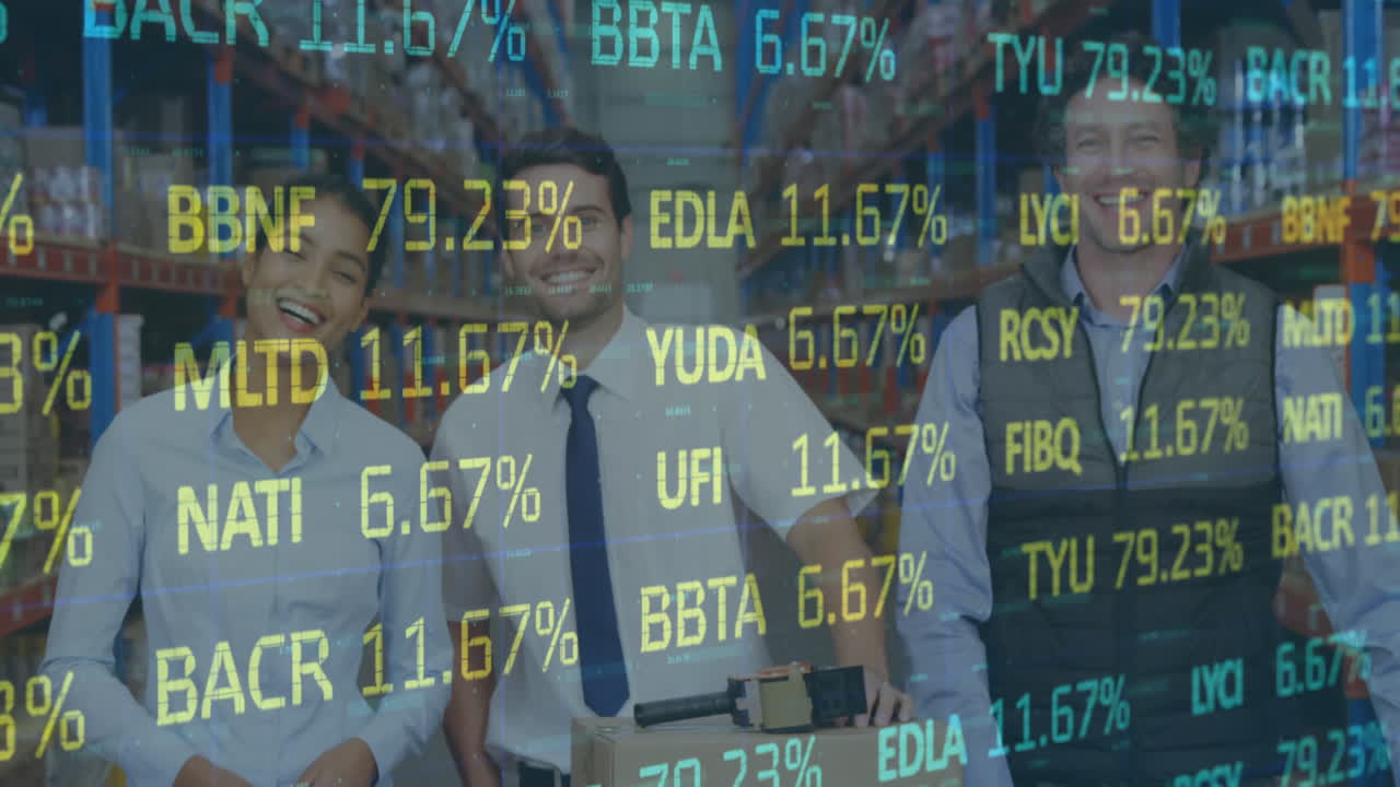 창고에서 일하는 남성과 여성에 대한 금융 데이터 처리의 활성화