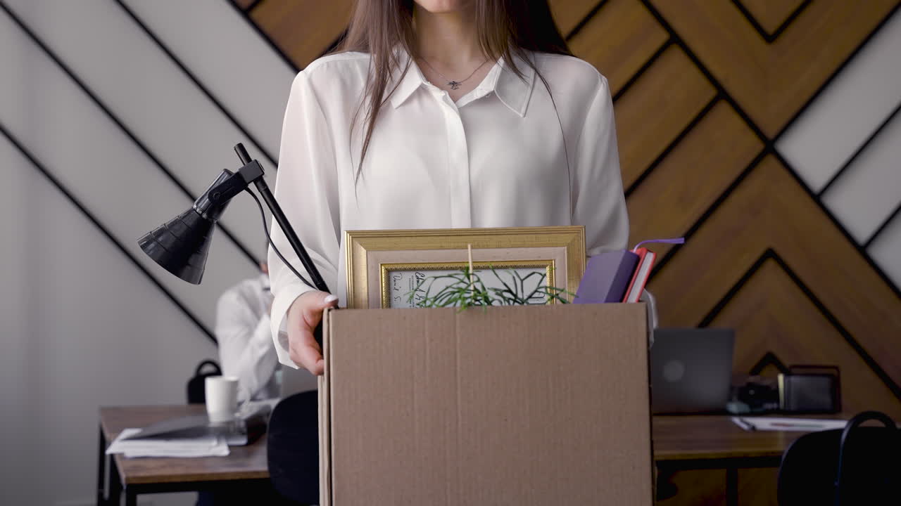 여자가 직장을 그만뒀다 1