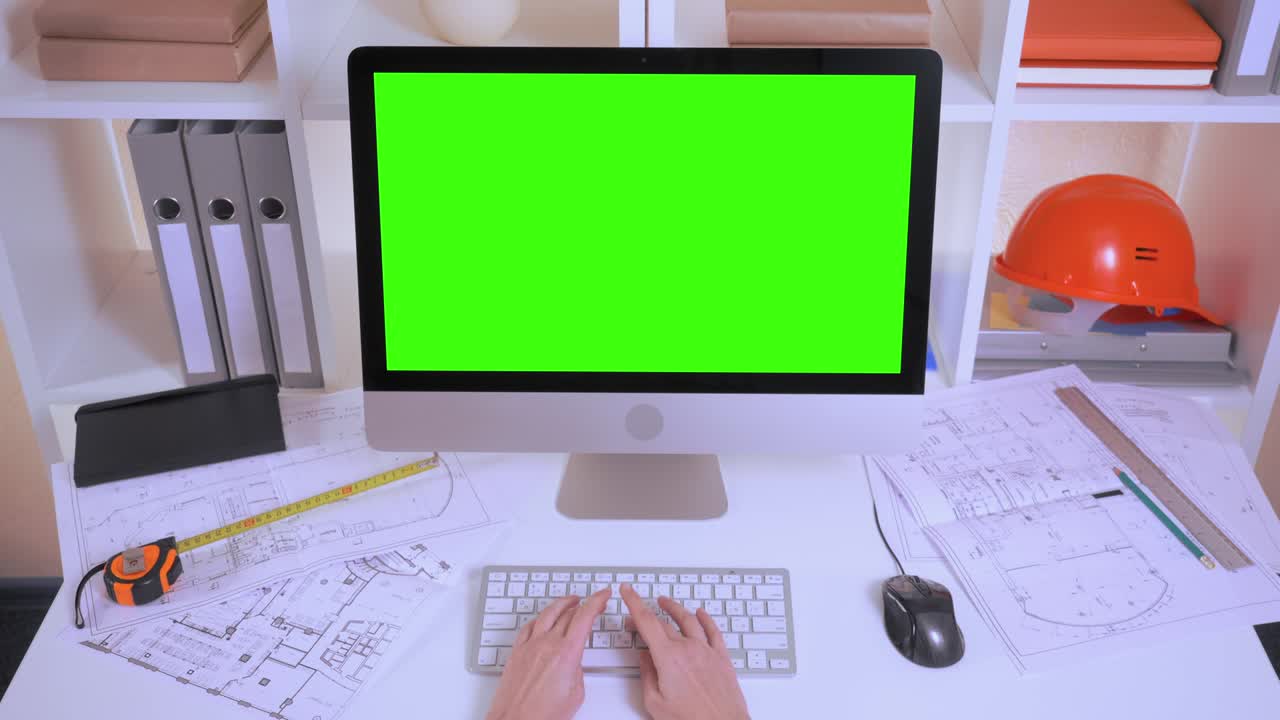 arquitecto trabaja en la oficina