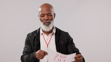 venta, trato y el hombre negro senior con el signo