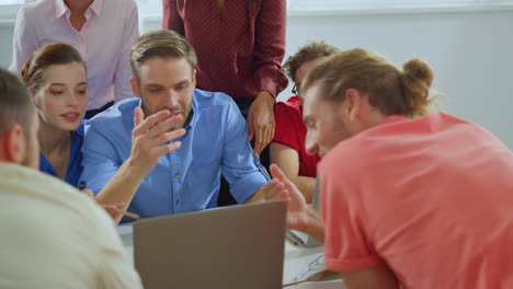 young leader working with colleagues meeting room. business team brainstorming.