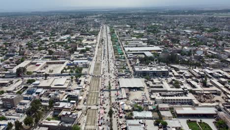 Vista-Aérea-De-La-Carretera-De-La-Estación-Chaprehar