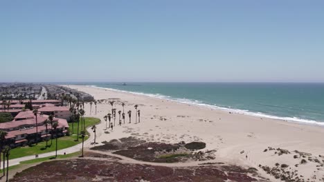 The-Beach-at-Oxnard-Shores-in-Ventura,-California---Beautiful-Drone-Footage-of-a-Sunny-Day-and-Pacific-Ocean