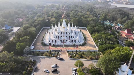 Imágenes-Aéreas-De-4k-Del-Wat-Asokaram