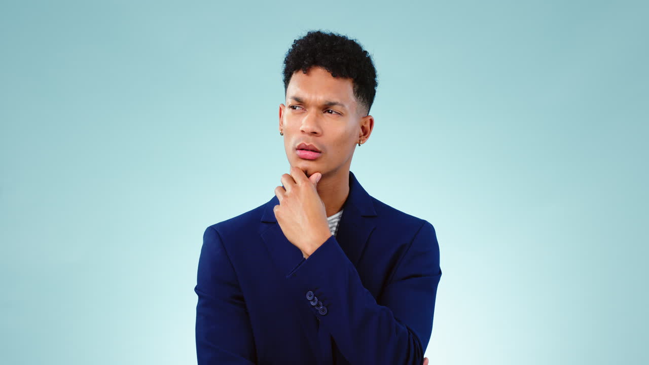 el pensamiento, los negocios y el hombre con una solución