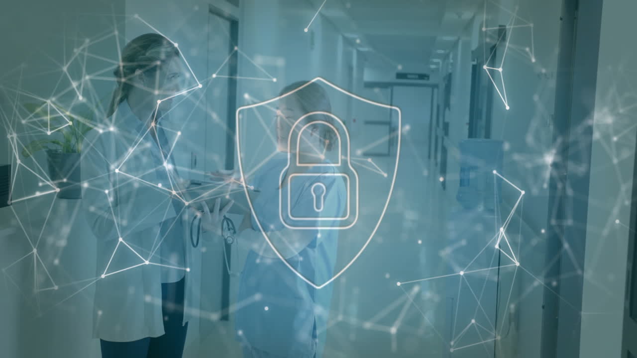 discusión de información del paciente, médicos sobre animación de ciberseguridad con cerradura y escudo