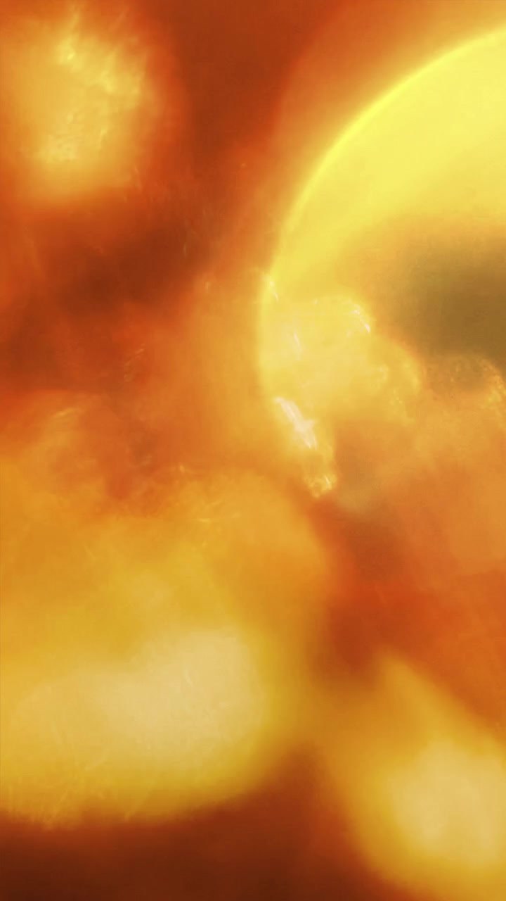 Sovrapposizione astratta di fughe di luce dorate e particelle