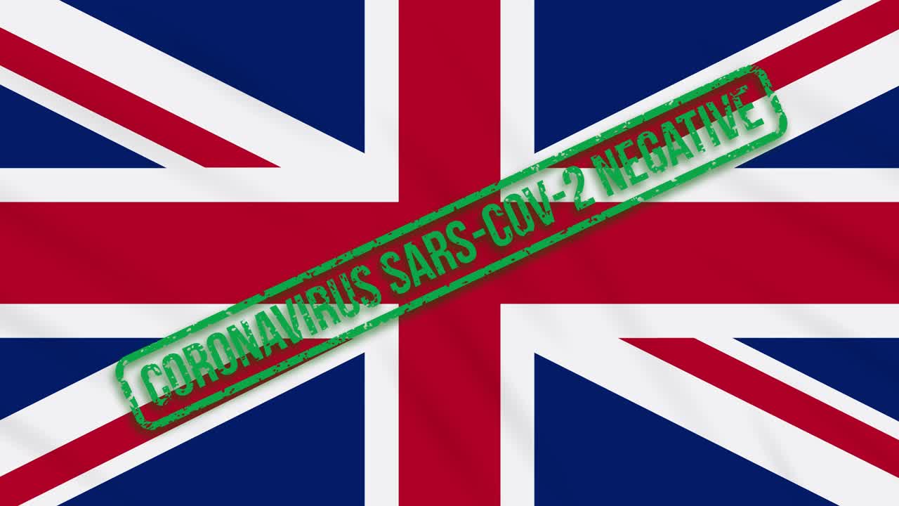 영국은 코로나 바이러스로부터의 자유의 녹색 스프를 가진 발을 흔들고 있습니다.