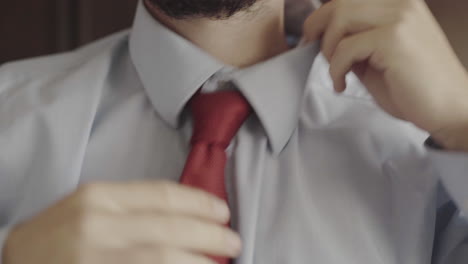 ropa corporativa formal de negocios mundanos con corbata