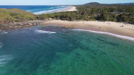 Landschaft-Der-Gesamten-Norries-Bucht-Und-Der-Felsigen-Norries-landzunge-Im-Nordosten-Von-New-South-Wales,-Australien