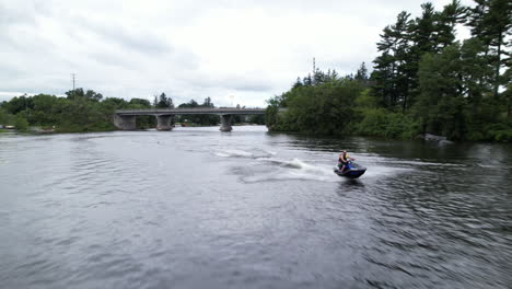 deportes extremos jet ski trucos de salto