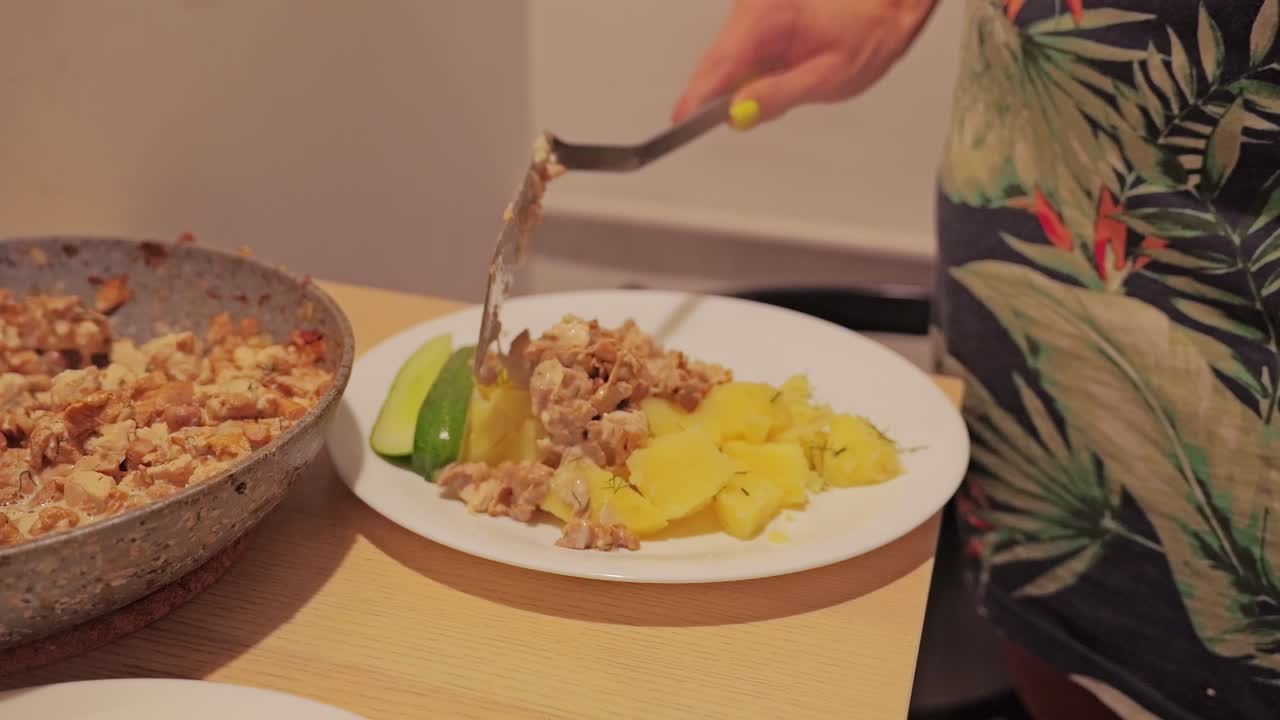 Closeup of simple potato meal symbolizing global nutrition and humanitarian aid