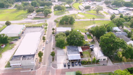 Vuelo-Sobre-El-Casco-Antiguo-De-La-Granja-En-El-Centro-De-Florida