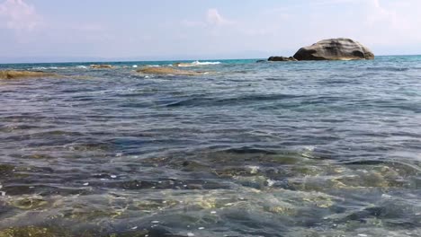 sea and rocks