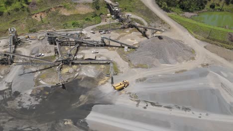vista aérea de las operaciones de la cantera