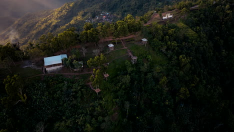 Laangan-Sweet-Viewpoint-Bei-Sonnenaufgang,-Amed,-Bali-In-Indonesien