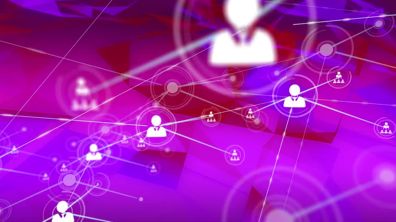 animación del procesamiento de datos y formas sobre fondo negro