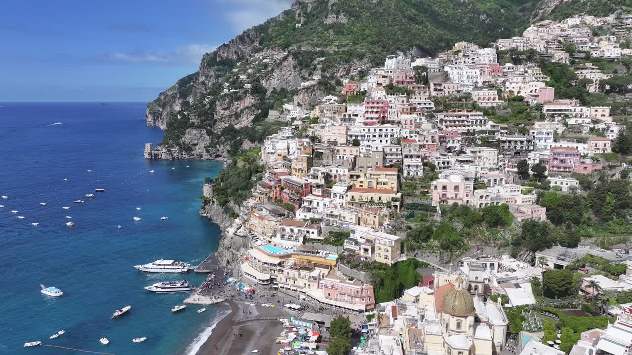 Amalfi Coast At Positano In Salerno Italy. Beach Landscape. Tourism Landmark. Amalfi Coast At Positano In Salerno Italy. Gulf Of Salerno Skyline. Coastal Cityscape. Mediterranean Sea